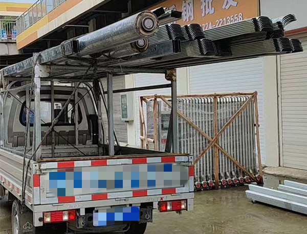 工業(yè)抗風(fēng)門運(yùn)輸案例