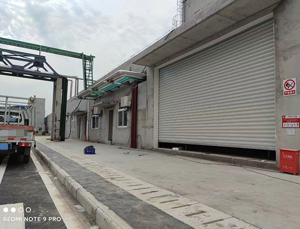 廠房工業(yè)抗風(fēng)門